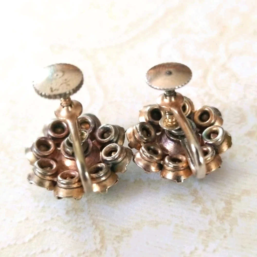 Vintage Simulated Emerald Gold Tone Screw Back Earrings